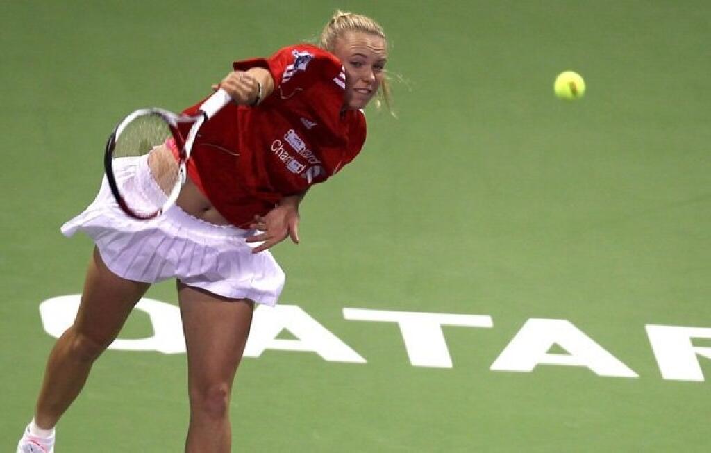 Caroline Wozniacka sa odkonca predstavila aj na kurte v drese