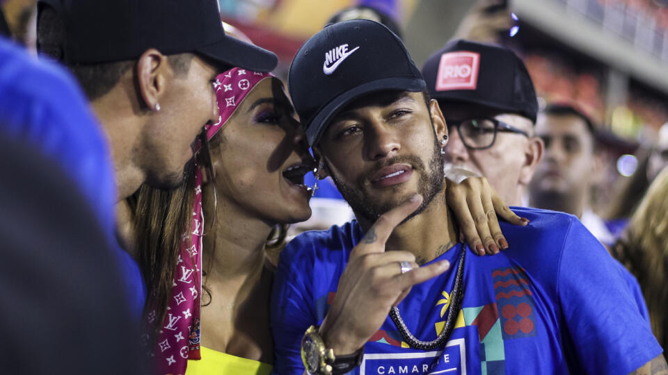 Neymar na karnevale v Riu minulý rok.