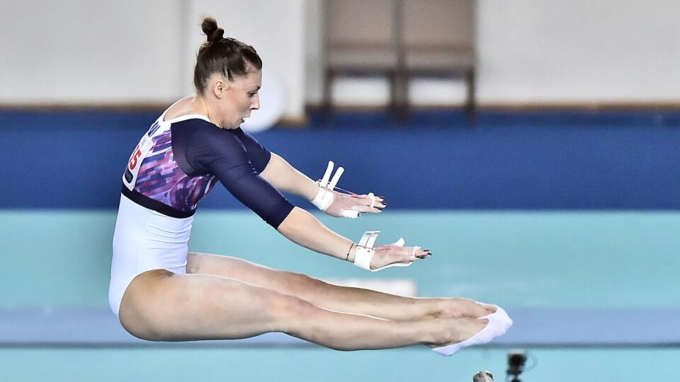 Barbora Mokošová obhajuje na európskom šampionáte historický úspech.