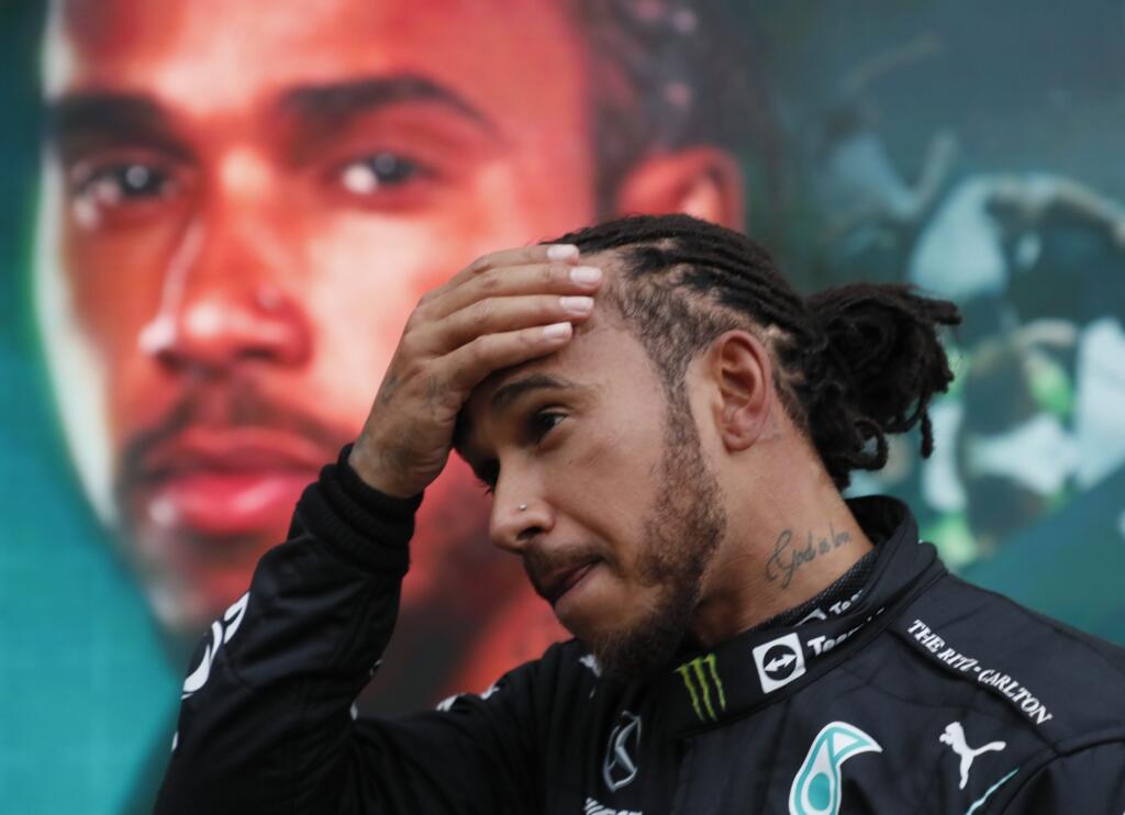 O titul majstra sveta si to rozdá Lewis Hamilton (36) s Maxom Verstappenom (24).
