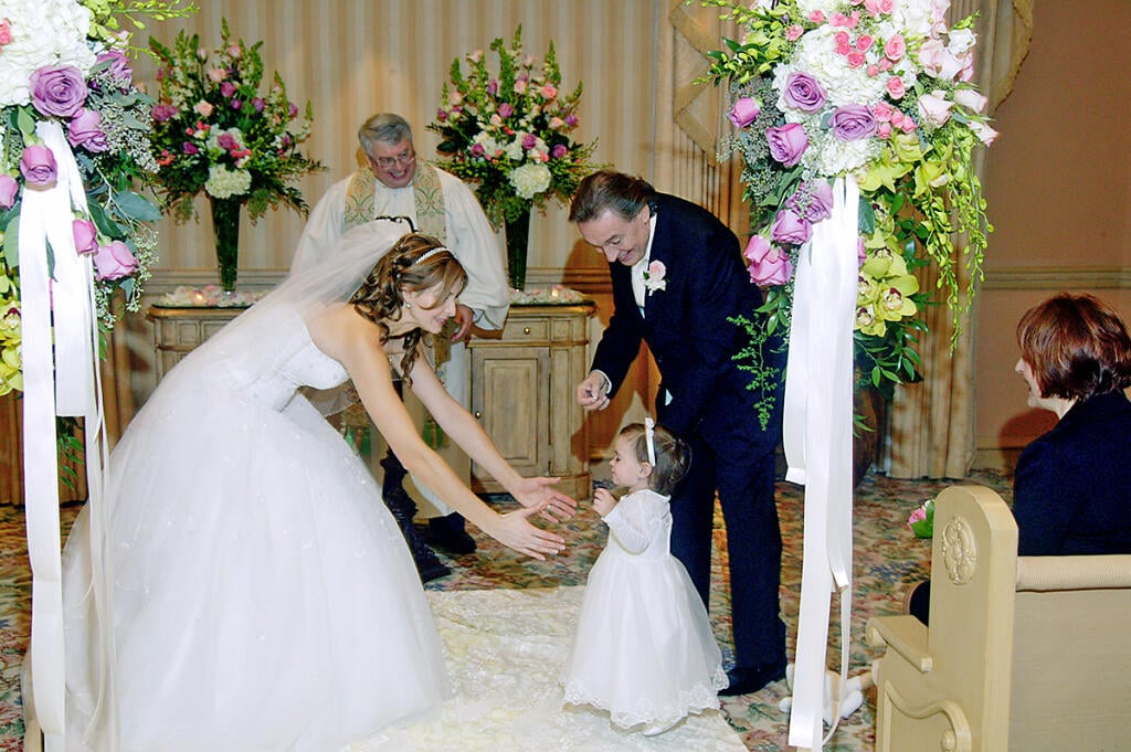 Karel Gott
Ivana Machackova
dcera Charlotte Gottova
svadba v Las Vegas
foto_CTK
7.1.2008
pôvodný súbor:Gott-4ctk.jpg