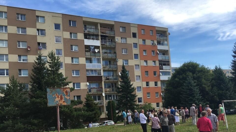 Benzínku chcú v Bardejove postaviť v tesnej blízkosti bytovky na Ťačevskej ulici č. 26 až 28.