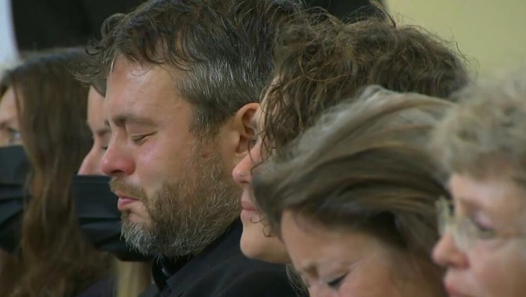 Užialený syn Josef.