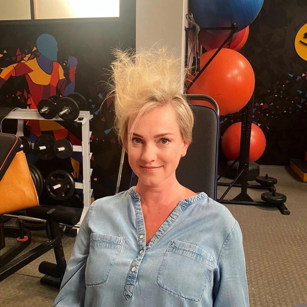 Monika Hilmerová predviedla bláznivý účes.