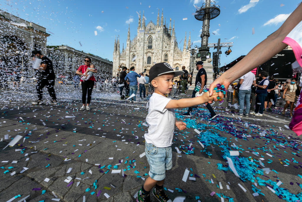 Na snímke je zákulisie v cieli 21. etapy 104. ročníka Giro Italia 2021.
