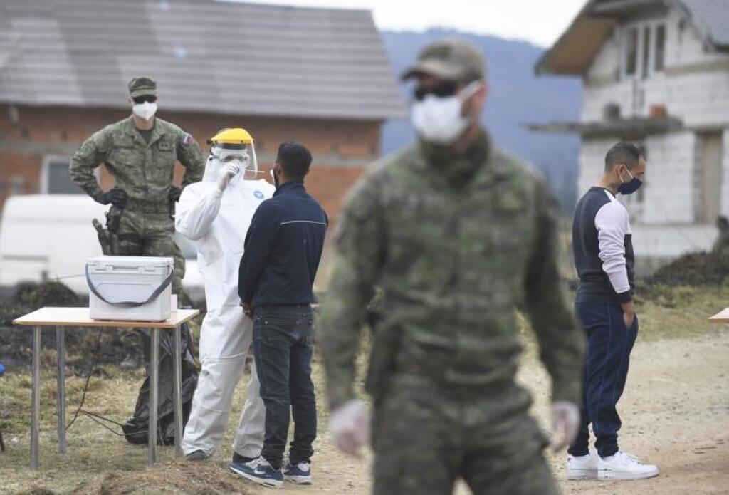 Viacerí pôjdu do štátnej karantény. Pozrite sa, ako vyzerajú strážené osady