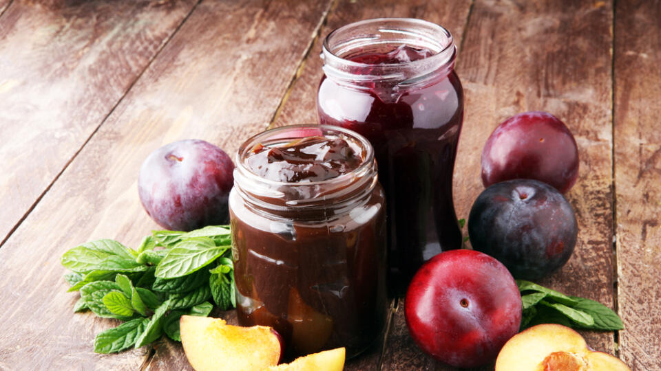 Fresh,Plum,Jam,With,Toast,Or,Bread,For,Breakfast.