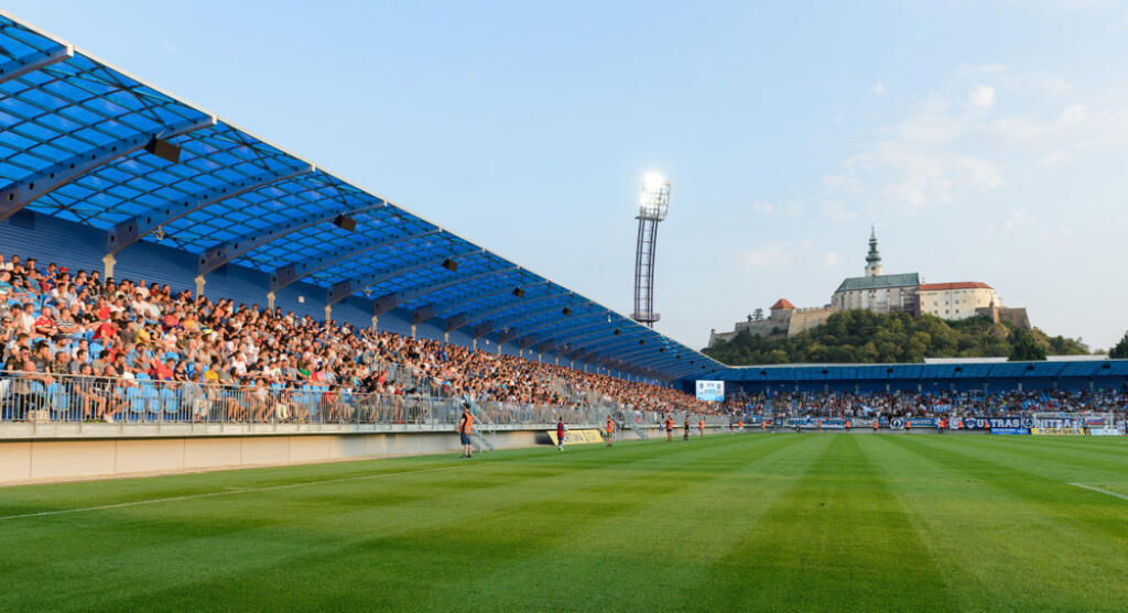Do úvahy tiež pripadá kompletne zrekonštruovaný štadión FC Nitra.
