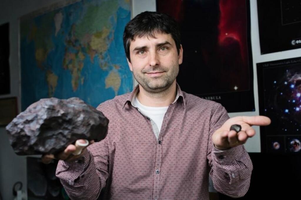 Astronóm Juraj Tóth: So Zemou sa môžu zraziť milióny telies