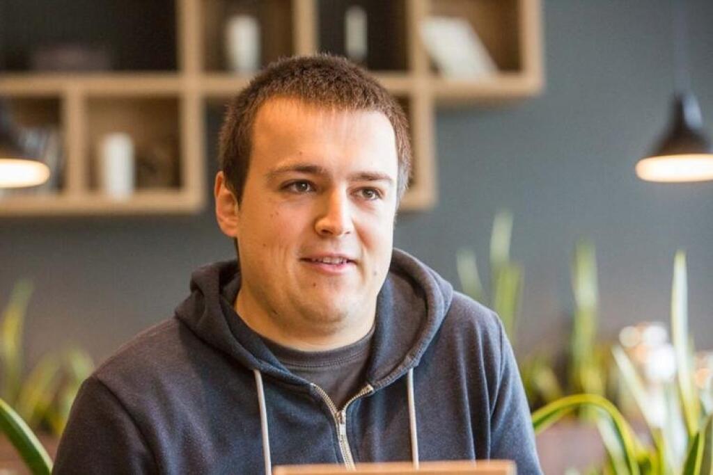 Odišiel z biznisu učiť deti. Šéf neziskovky vysvetľuje prečo je matematika pre žiakov strašiak