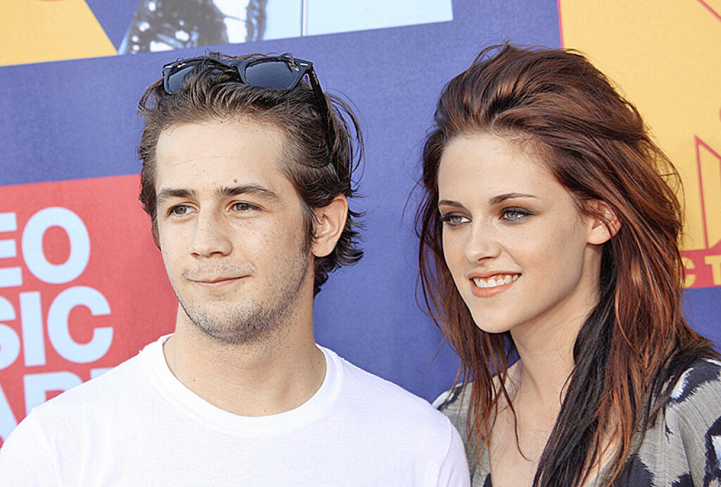1. Michael Angarano 2005 – 2009