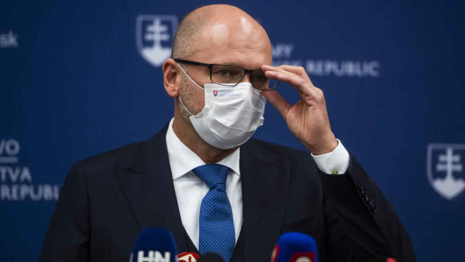 Na snímke minister hospodárstva SR Richard Sulík (SaS) počas tlačovej konferencie k aktuálnym otázkam v Bratislave 5. novembra 2021. FOTO TASR - Jaroslav Novák