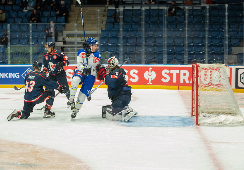 Slovan prehral s Leksandom 2:4.