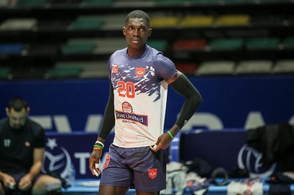 Yacoubou je prvým Afričanom, ktorý si zahrá volejbalovú extraligu na Slovensku.