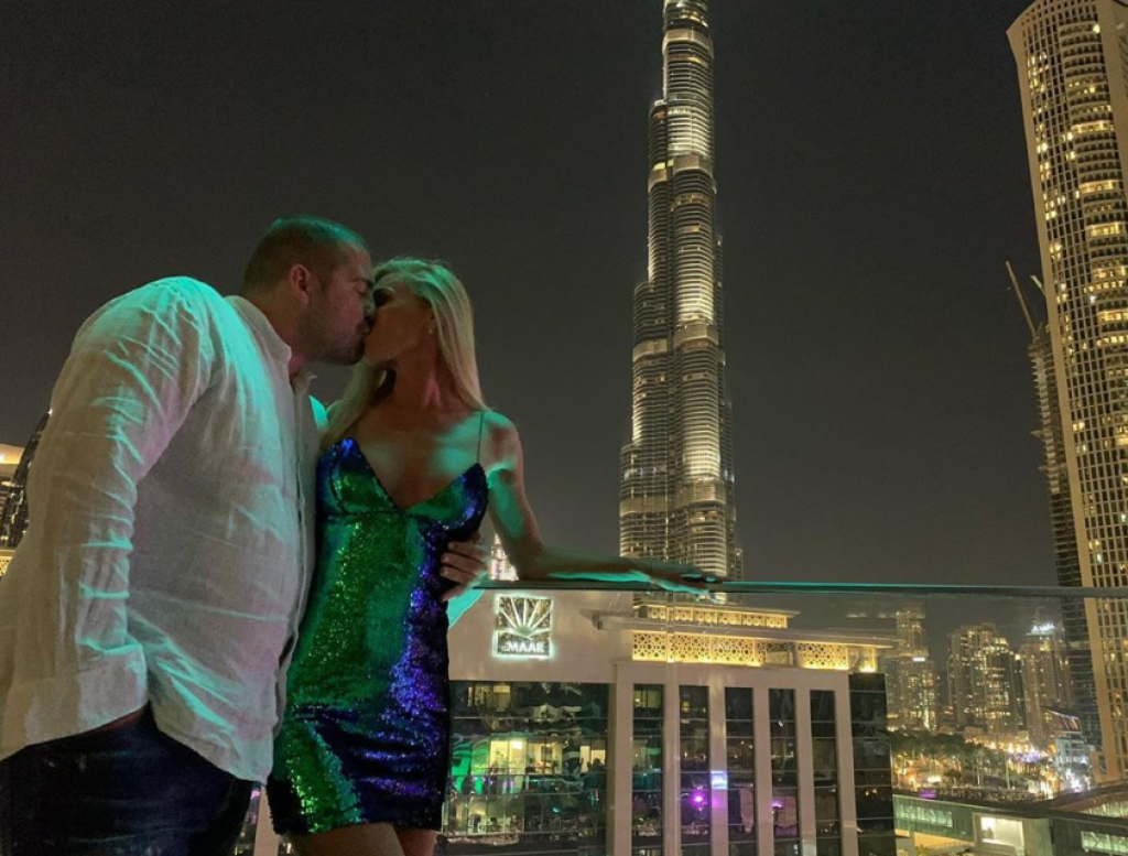 Katarína Manová s manželom v Dubaji.