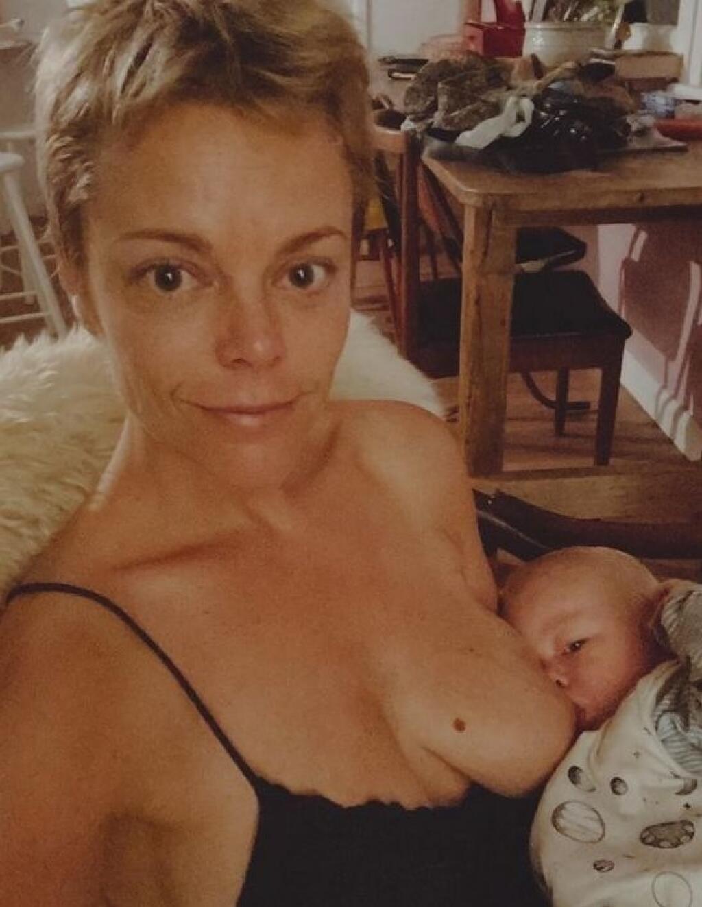 Dcéra Matilda vychováva dve malé deti.
