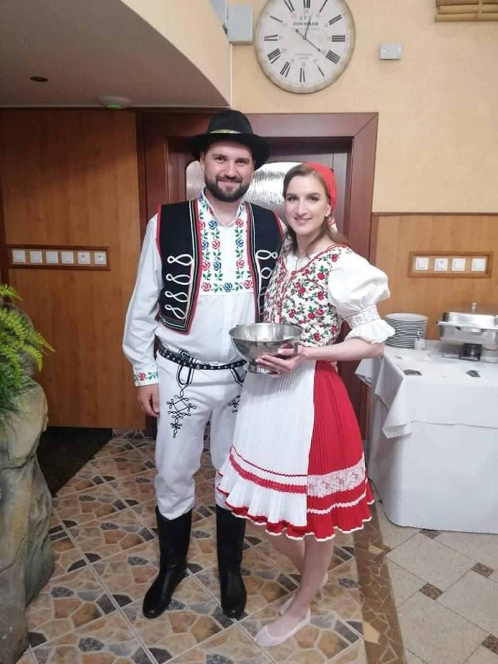 V máji tohto roka mala Nicol Lucák Čupková svadbu, pričom jej vyvoleným sa stal český hokejový tréner.