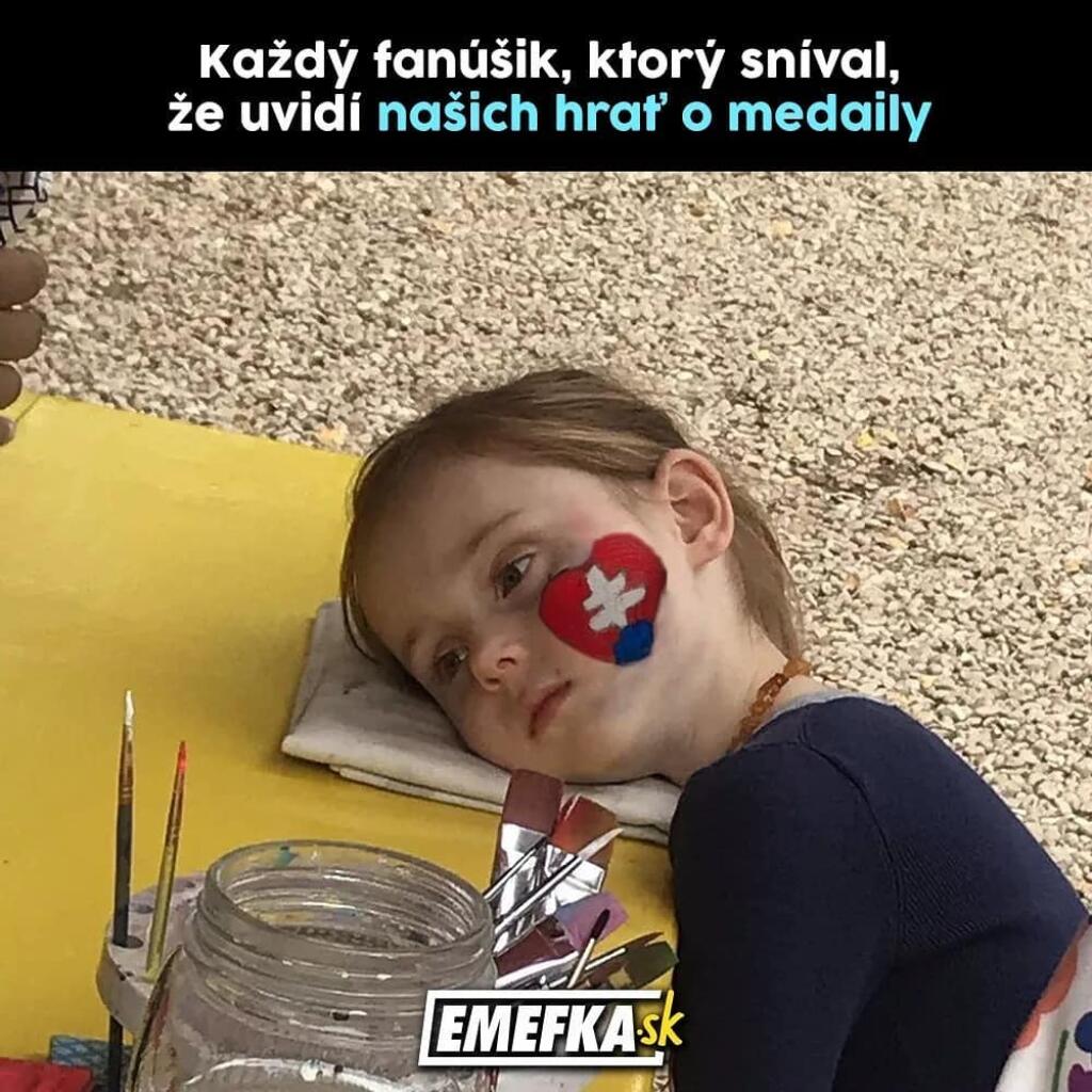 Vo štvrťfinále si naši hokejisti príliš nepípli. Prehrali tenisovým debaklom 1:6 a koniec na šampionáte sprevádzala dávka vtipov.
