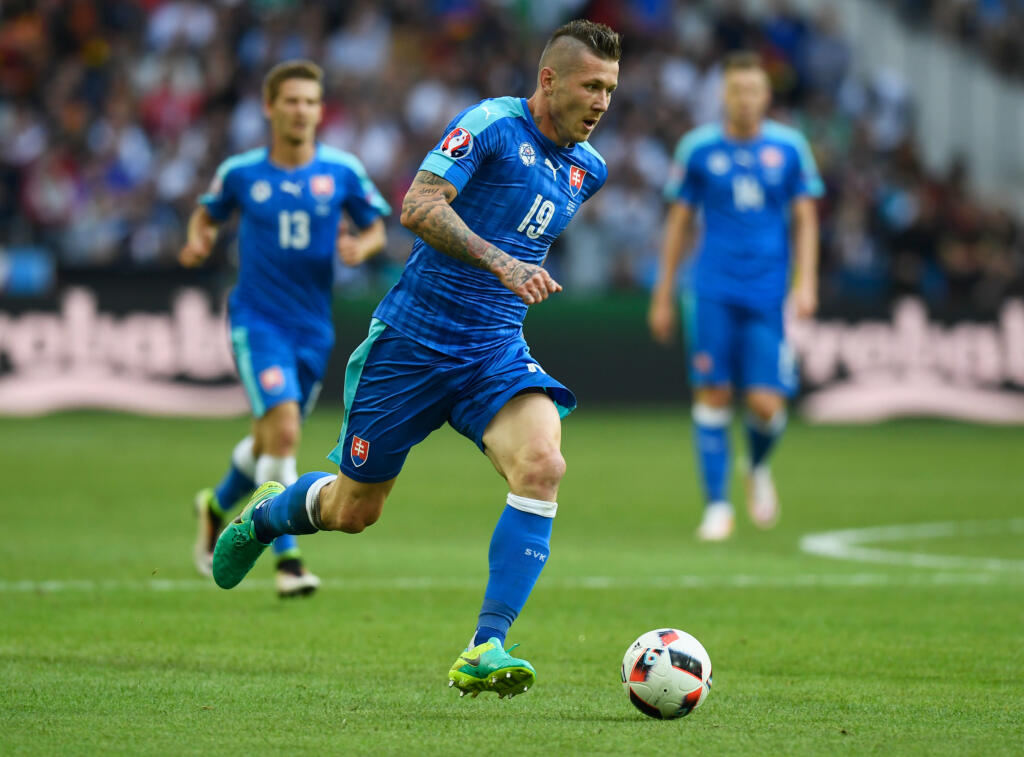 8.) Juraj Kucka - 5 miliónov eur. Juraj je záložník, má 32 rokov a je hráčom talianskeho klubu Parma Calcio.