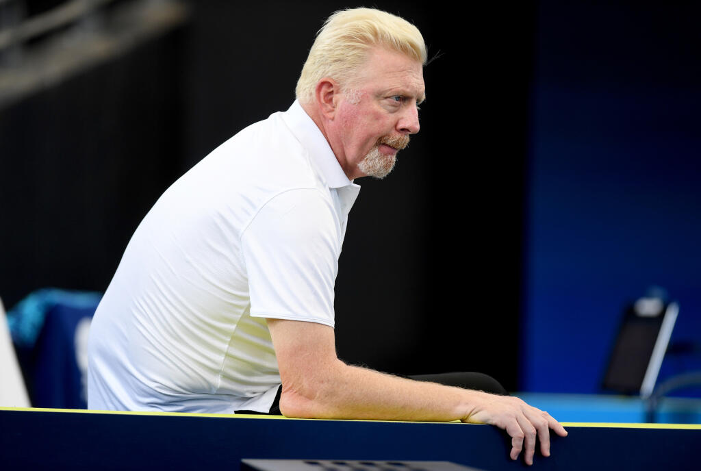 Wimbledon vyhral aj v rokoch 1986 a 1989, dva tituly má z Australian Open a jeden z US Open. Informovala agentúra AP.