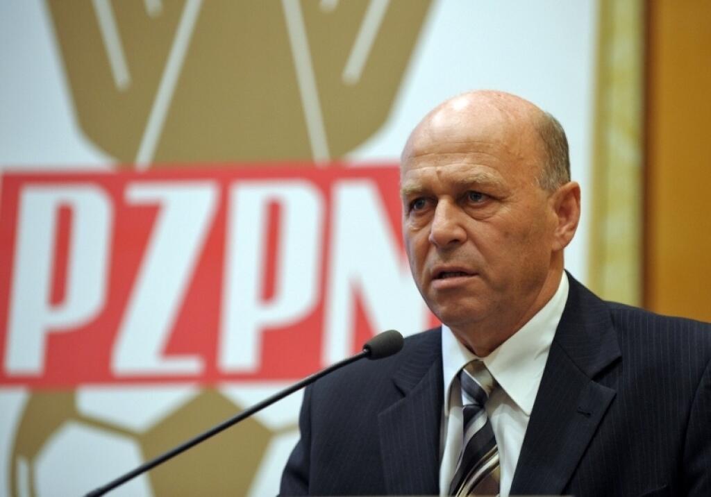 Grzegorz Lato (Poľsko, 7 gólov na MS 1974) - Poľsku pomohol na MS siedmimi gólmi k tretiemu miestu. Po skončení hráčskej kariéry presedlal na trénerskú a po nej sa vrhol na politickú dráhu. Štyri roky vykonával funkciu senátora, potom sa vrátil do sveta futbalu a šéfoval Poľskému futbalovému zväzu.