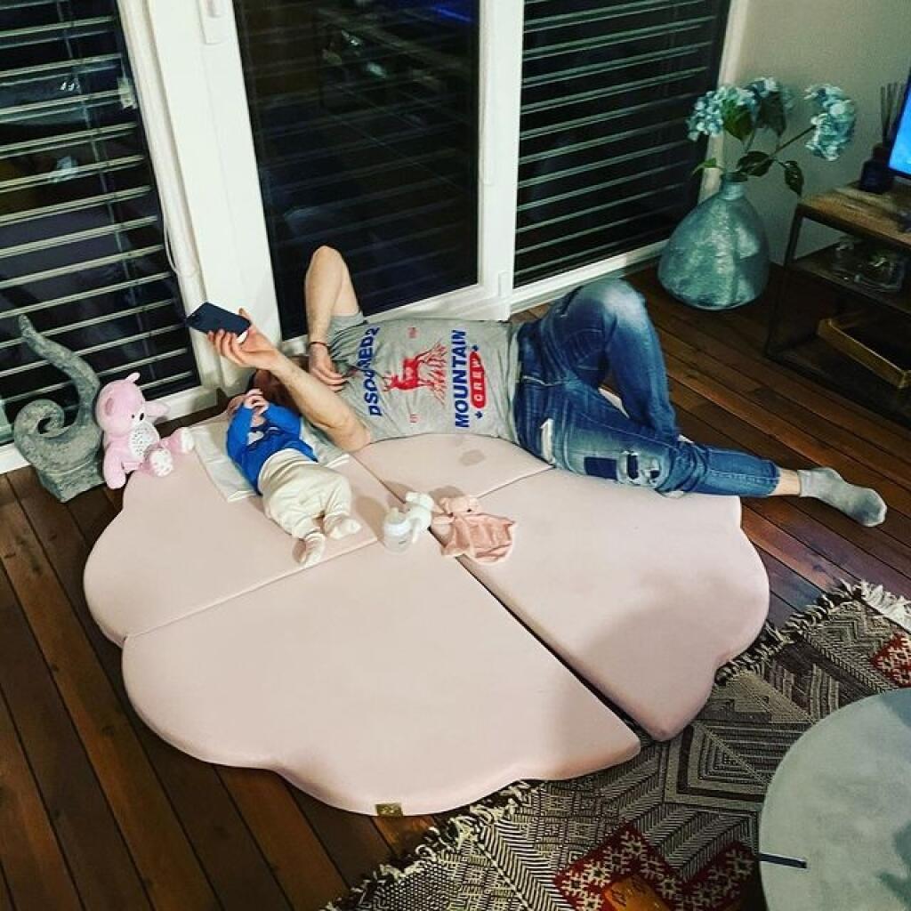 Pohodlná mäkká podložka sa dá hocikam preniesť.