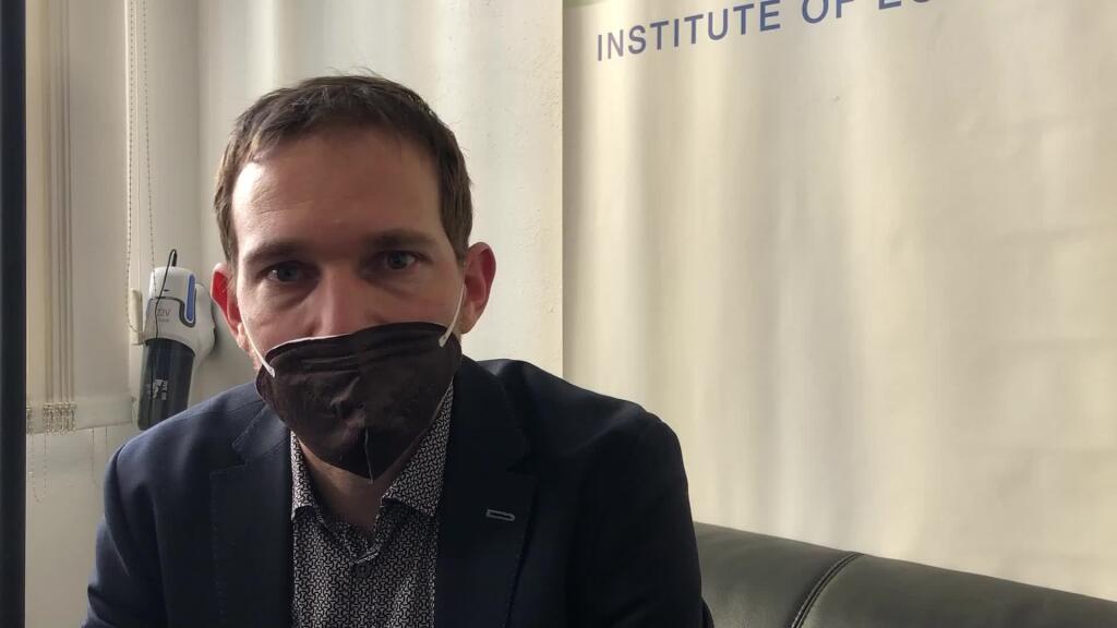 Za vysokú infláciu nemôže pandémia. Vinu za prudký rast cien nesú centrálne banky