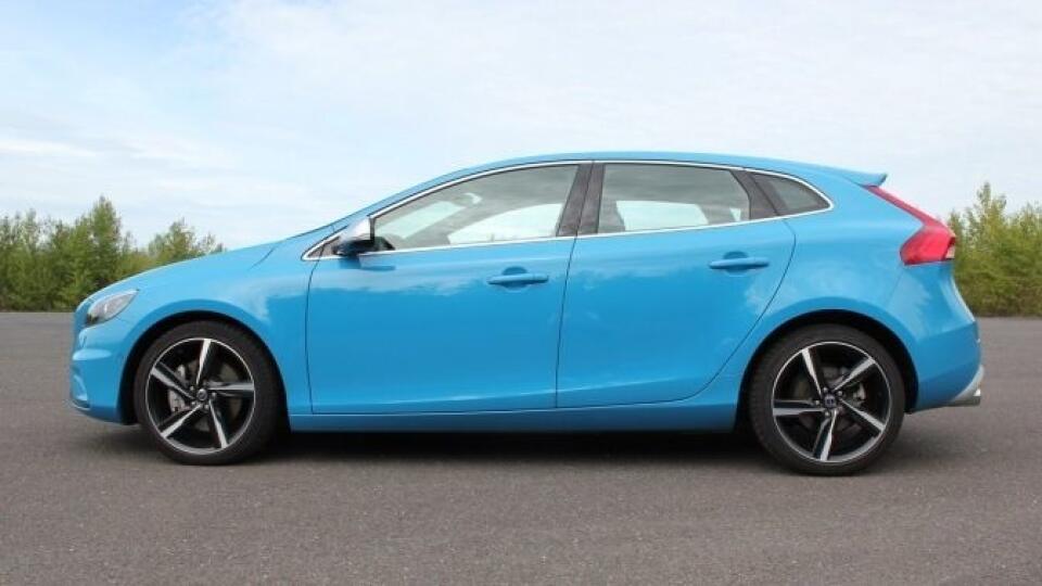 Volvo V40 D4 R Design