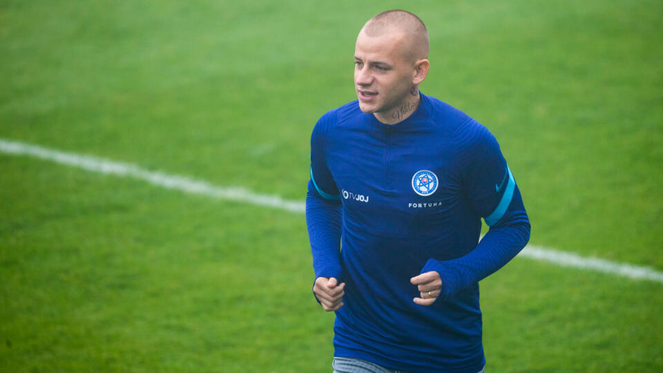 Tréning Slovenskej futbalovej reprezentácie v Senci. Na snímke Vladimír Weiss mladší.