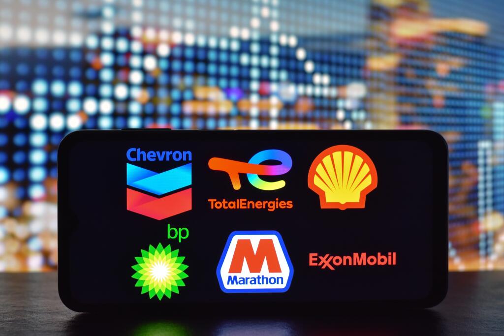 Selective,Focus,Of,The,Oil,And,Gas,Companies,Logo,Such
