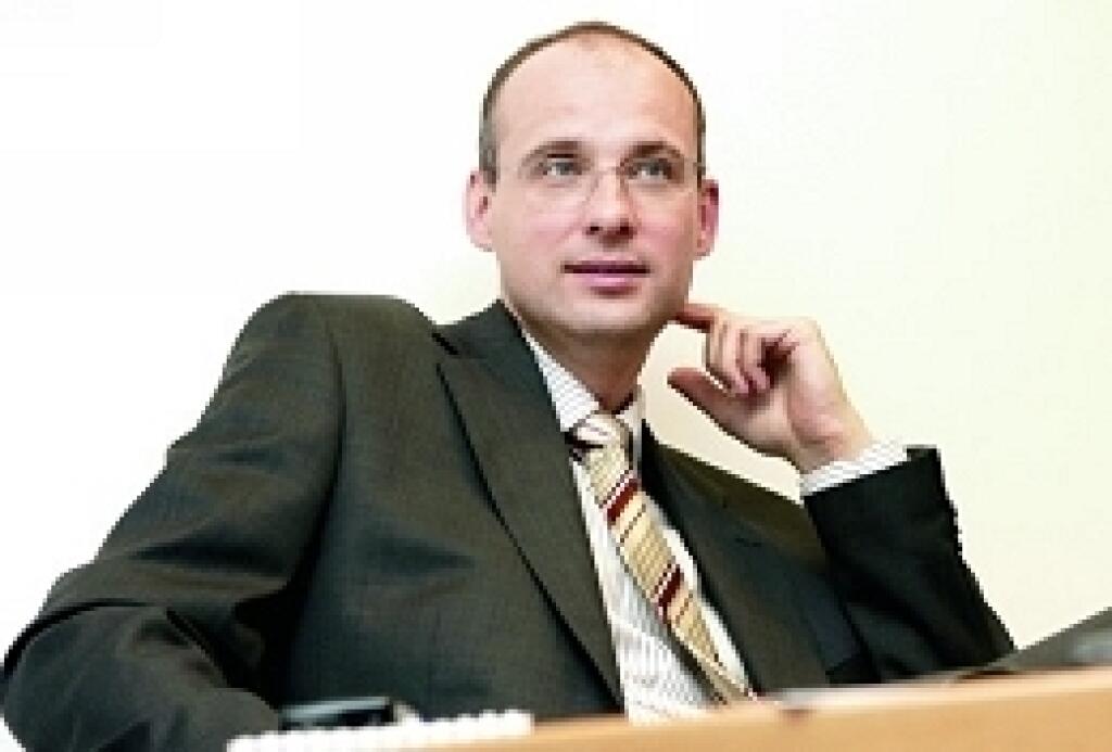 Podielové fondy zhltnú viac, ako správcovia vyčísľujú v poplatkoch