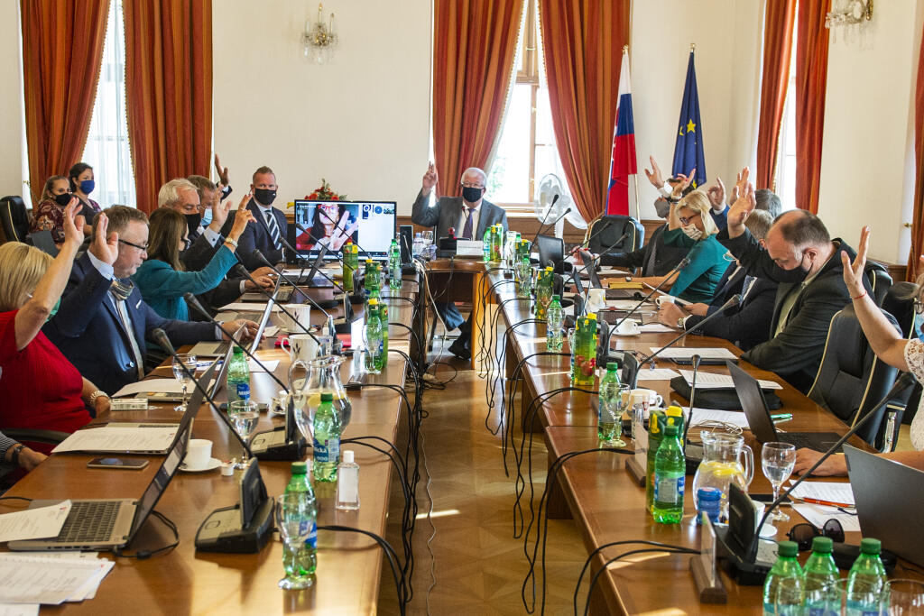 14. zasadnutie Súdnej rady SR 
