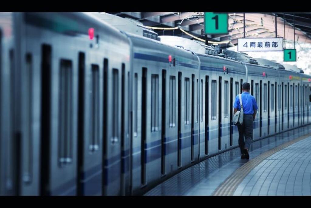 Novodobí bezdomovci v Japonsku: Pracujú na part-time, prespávajú v kaviarňach
