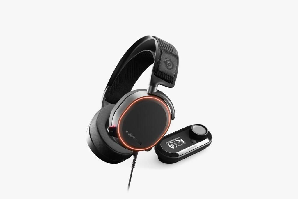 SteelSeries Arctis Pro+GameDAC_led