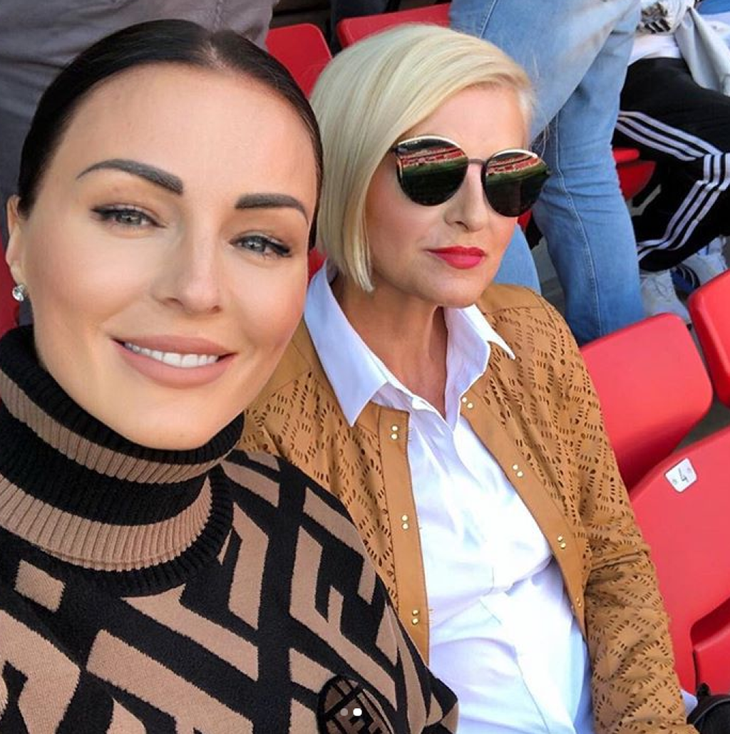 Kristína Kormúthová so svojou štýlovou mamou.