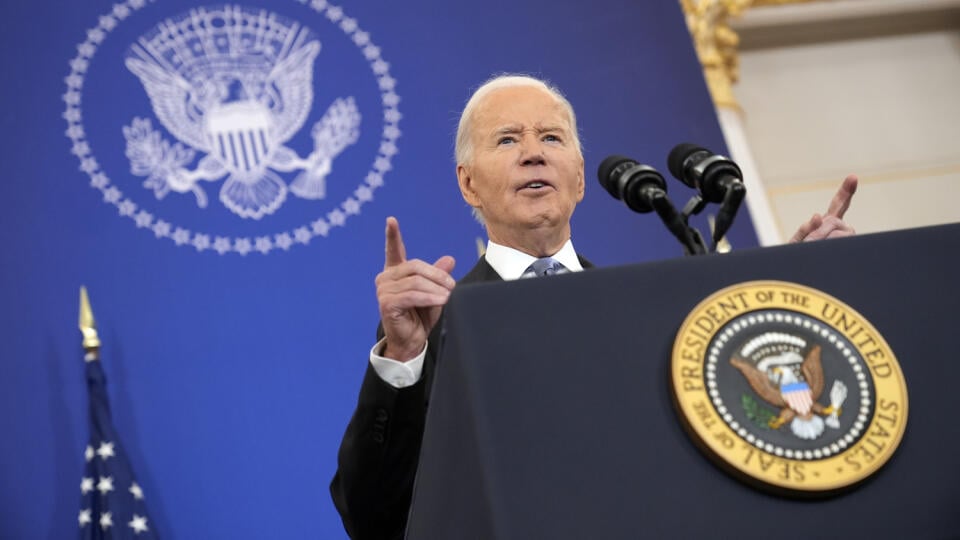 KK55 Washington - Na snímke americký prezident Joe Biden počas prejavu na ministerstve zahraničných vecí venovanom svojim úspechom v oblasti zahraničnej politiky v pondelok 13. januára 2025 vo Washingtone. FOTO TASR/AP
President Joe Biden speaks about foreign policy during a speech at the State Department in Washington, Monday, Jan. 13, 2025. (AP Photo/Susan Walsh)