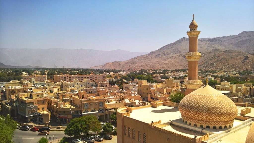 Omán, najnavštevovanejšie mesto je historická Nizwa