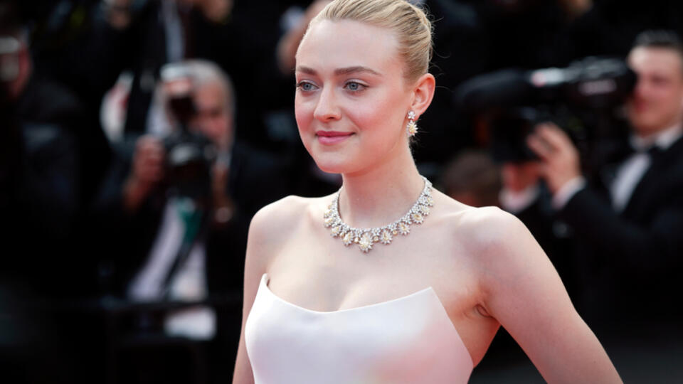 Cannes,,France,-,May,21:,Dakota,Fanning,Attends,The,Premiere