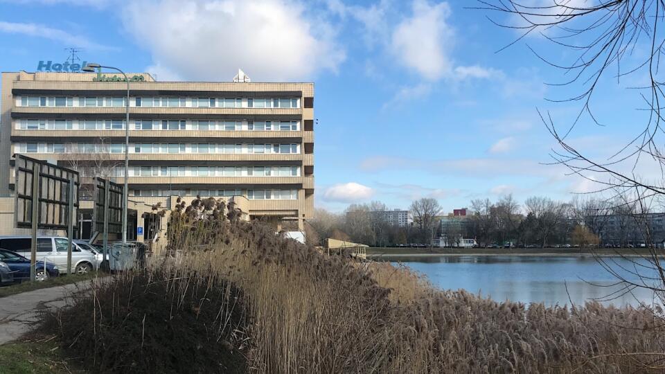 Hotel Junior pri Štrkoveckom jazere