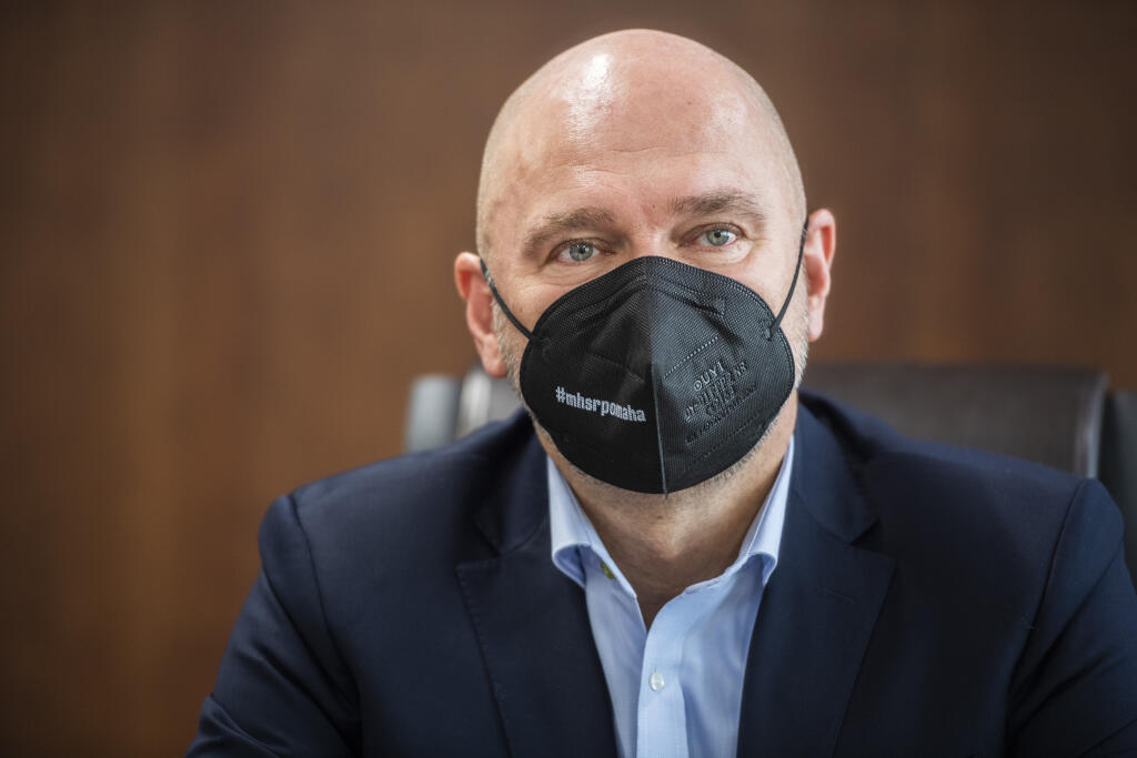 Na snímke minister hospodárstva SR a prvý podpredseda vlády pre ekonomiku SR Richard Sulík (SaS) počas rozhovoru pre Tlačovú agentúru Slovenskej republiky (TASR) v Bratislave 23. decembra 2021. FOTO TASR - Jaroslav Novák