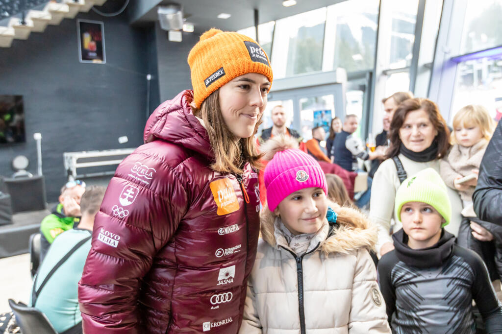 Vlhová spôsobila v Jasnej hotový ošiaľ a podľa očakávania bola v obkľúčení fanúšikov a novinárov.