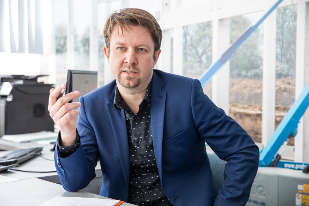 PREFA Sučany - výrobca prefabrikátov
Ing. Martin Fenčák - konateľ spoločnosti Peikko, ktorá spolupracuje s Prefa