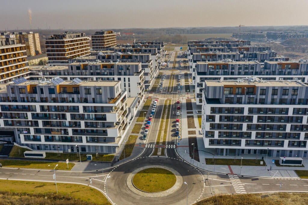 Na leteckej snímke developerský projekt Slnečnice v Bratislave.