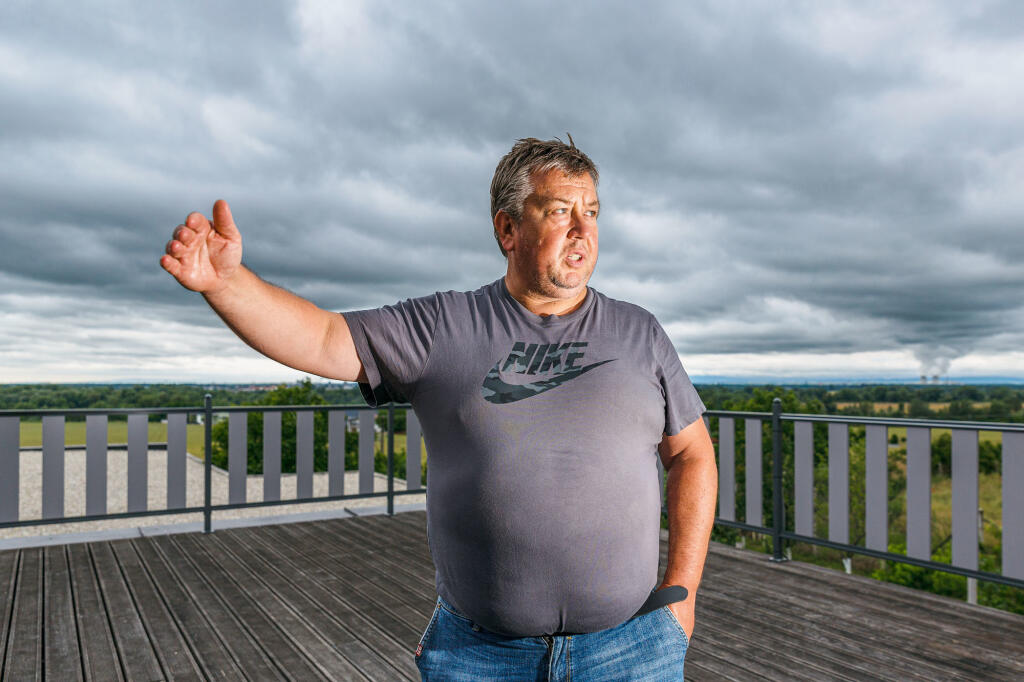 „Pomoc som očakával rýchlejšiu, jej čerpanie jednoduchšie, celé to bolo zmätočné a zbytočne byrokratické. Stále je tu veľa neistoty,“ Pavol Tutura, majiteľ penziónu Jašter.