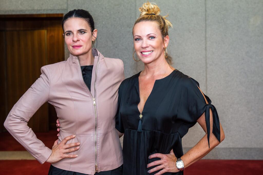 Zuzana Fialová, Diana Mórová