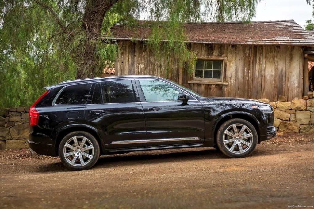Volvo XC90 D5 AWD