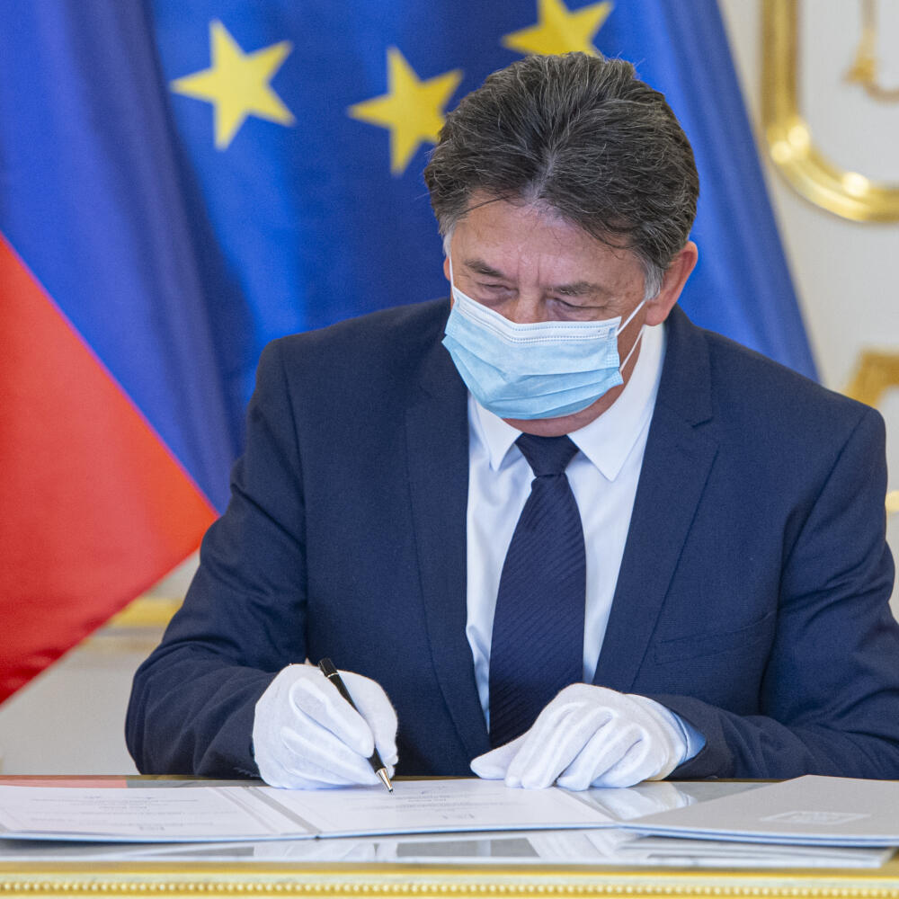 Ján Budaj podpísal menovací dekrét až na druhý pokus.