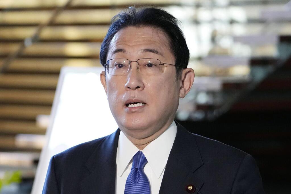 EBE 31 Tokio - Japonský premiér Fumio Kišida počas tlačovej konferencie po správe o pravdepodobnom odpálení balistickej strely z KĽDR do Japonského mora v Tokiu 5. januára 2022. FOTO TASR/AP

Japan's Prime Minister Fumio Kishida meets reporters following a report on North Korea's firing of an unidentified projectile, at his official residence in Tokyo Wednesday, Dec. 5, 2022. North Korea fired a suspected missile into its eastern waters on Wednesday, the South Korean and Japanese militaries said