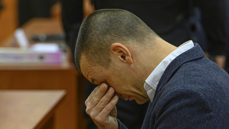 Hlavné pojednávanie v kauze vraždy novinára Jána Kuciaka a jeho snúbenice Martiny Kušnírovej na Špecializovanom trestnom súde v Pezinku, 15. januára 2020. Na snímke svedok Peter Tóth. FOTO TASR - Michal Svítok
