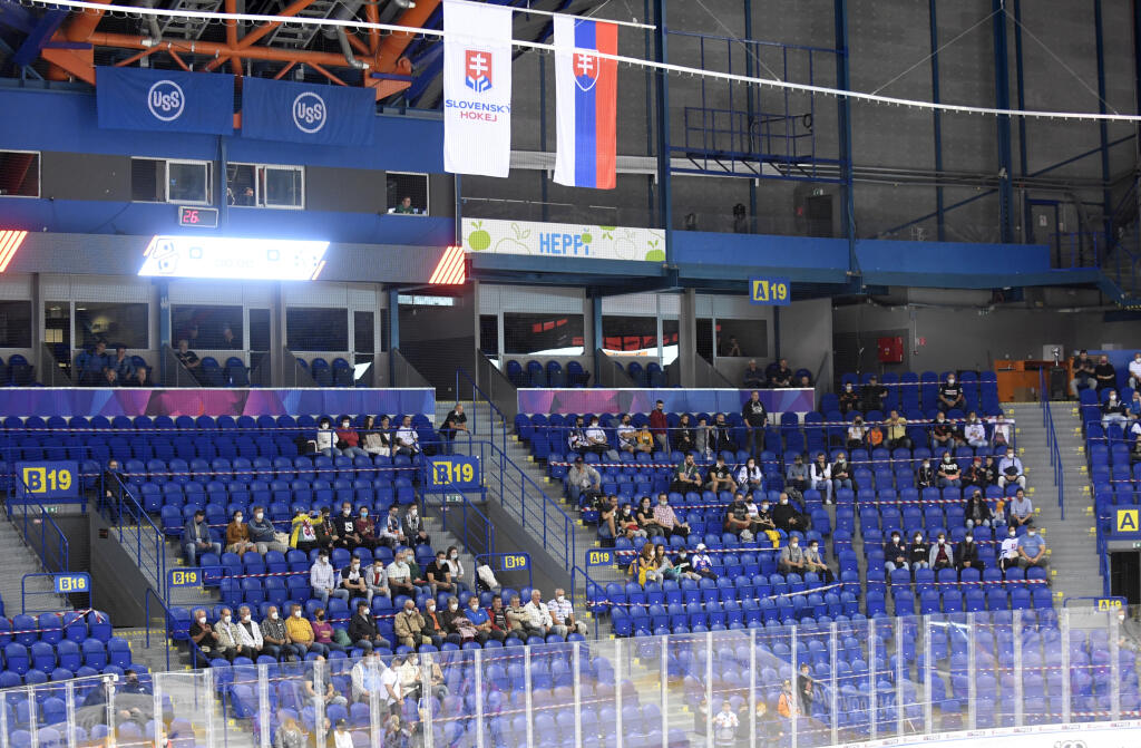 Na poslednom derby boli tribúny zaplnené len riedko, no za všetko môže pandémia koronavírusu. Inak bývajú duely Košíc so Slovanom vypredané.